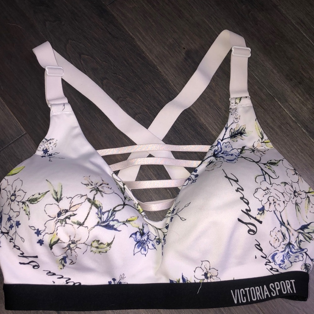 Victoria secret sports bra